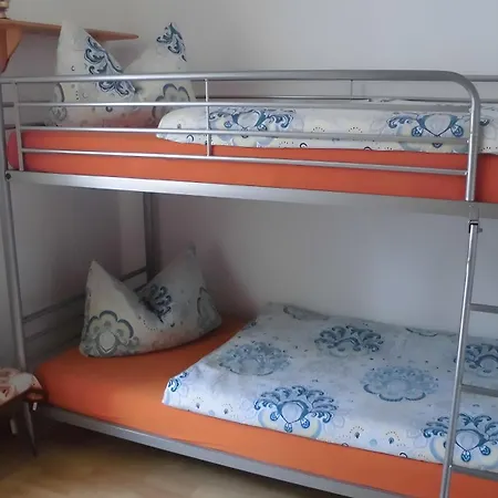 Fuer 6 Personen 90 M² *